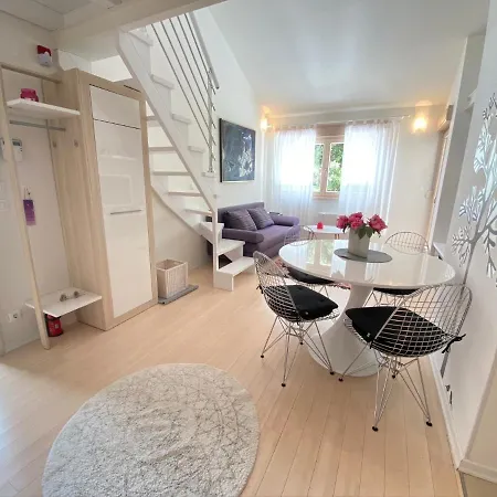 Makado Apartment *