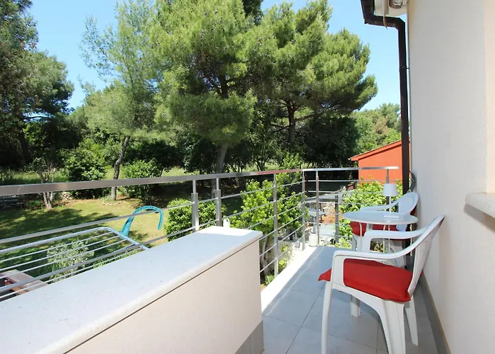 Makado Διαμέρισμα Ρόβινι